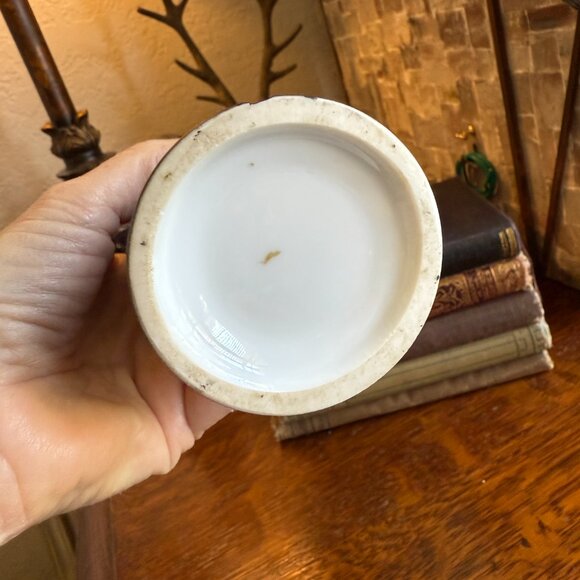 Tall Vintage Cigar Lighter Matt black & Brass Queen Chess Piece - Picture 8 of 16